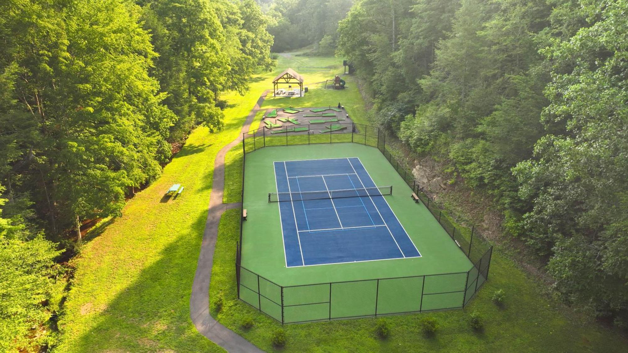 Yoli Bear Hideaway Villa Sevierville Exterior photo