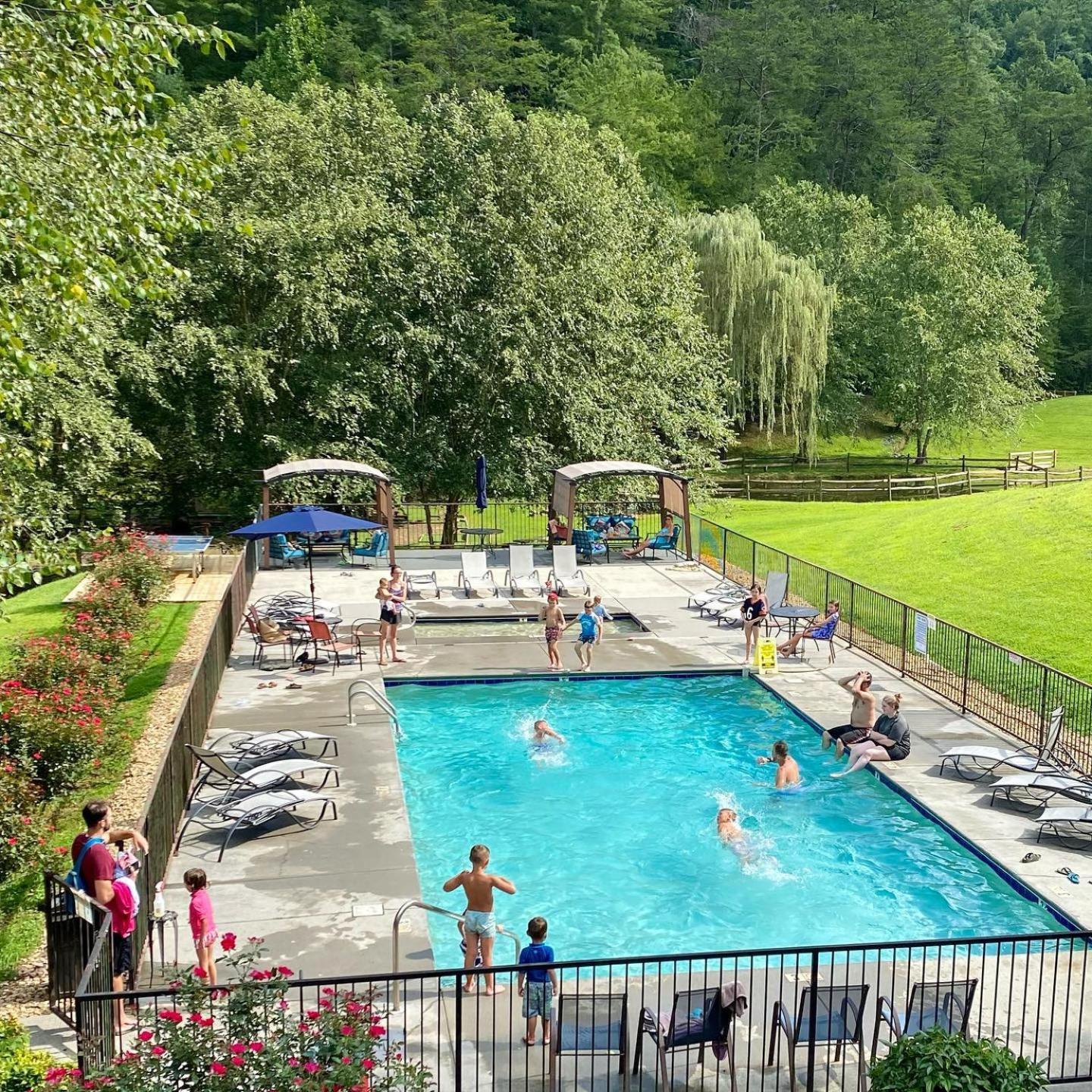 Yoli Bear Hideaway Villa Sevierville Exterior photo