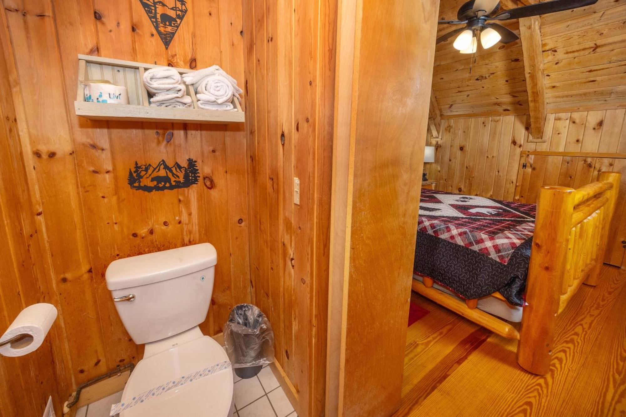 Yoli Bear Hideaway Villa Sevierville Exterior photo