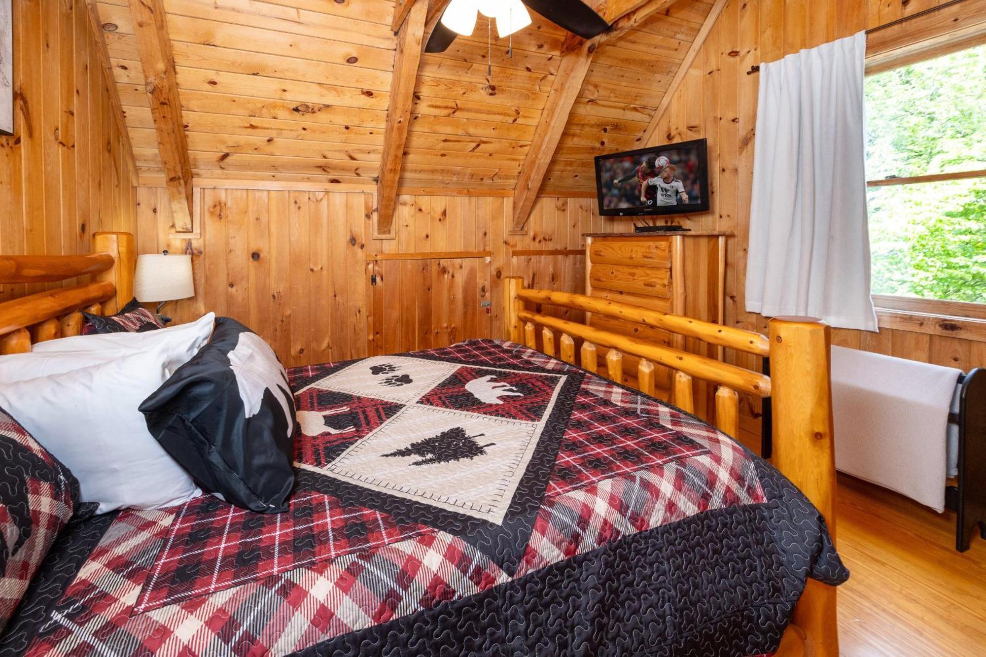 Yoli Bear Hideaway Villa Sevierville Exterior photo